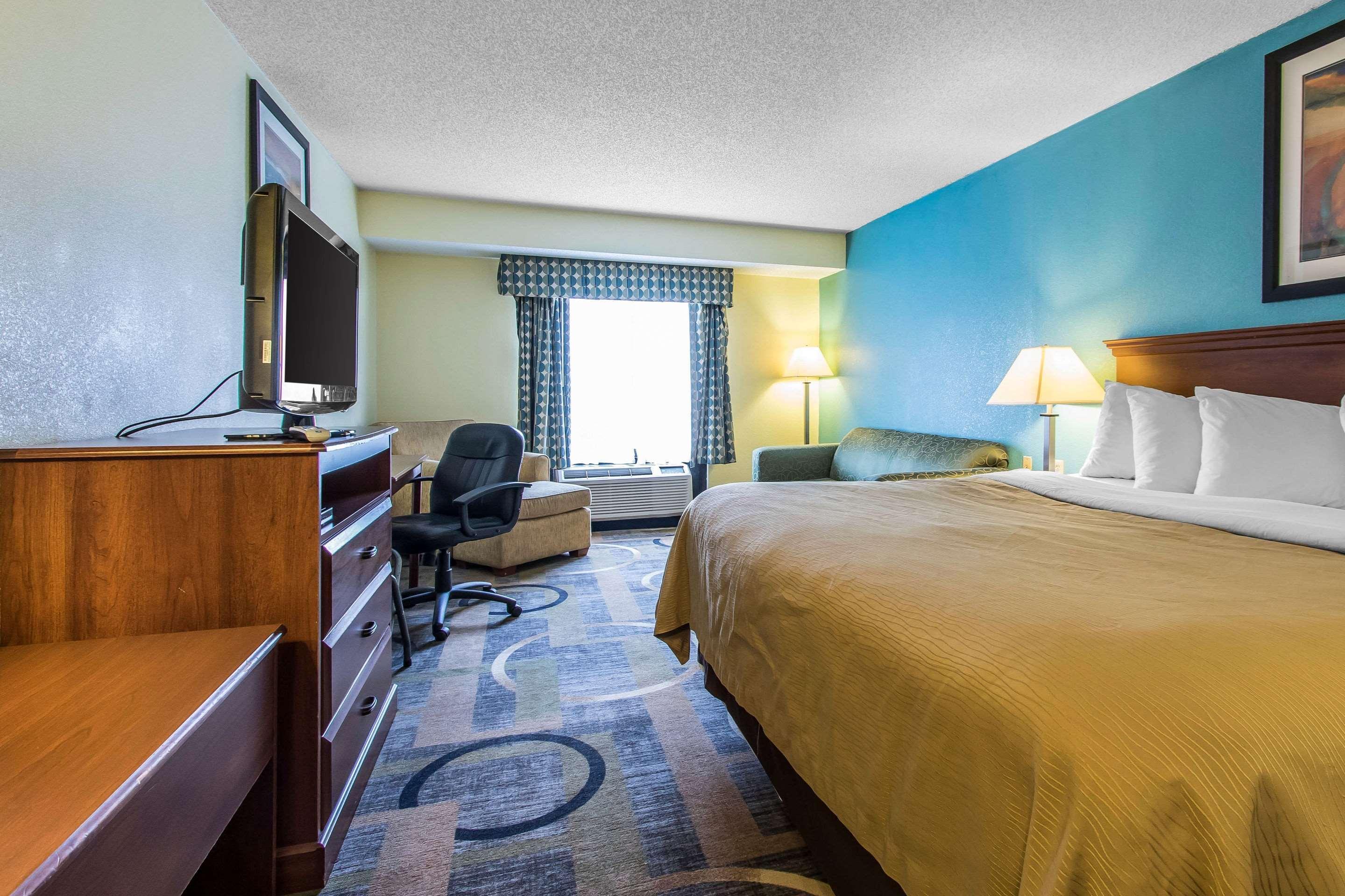 Quality Inn & Suites Memphis East Exterior foto