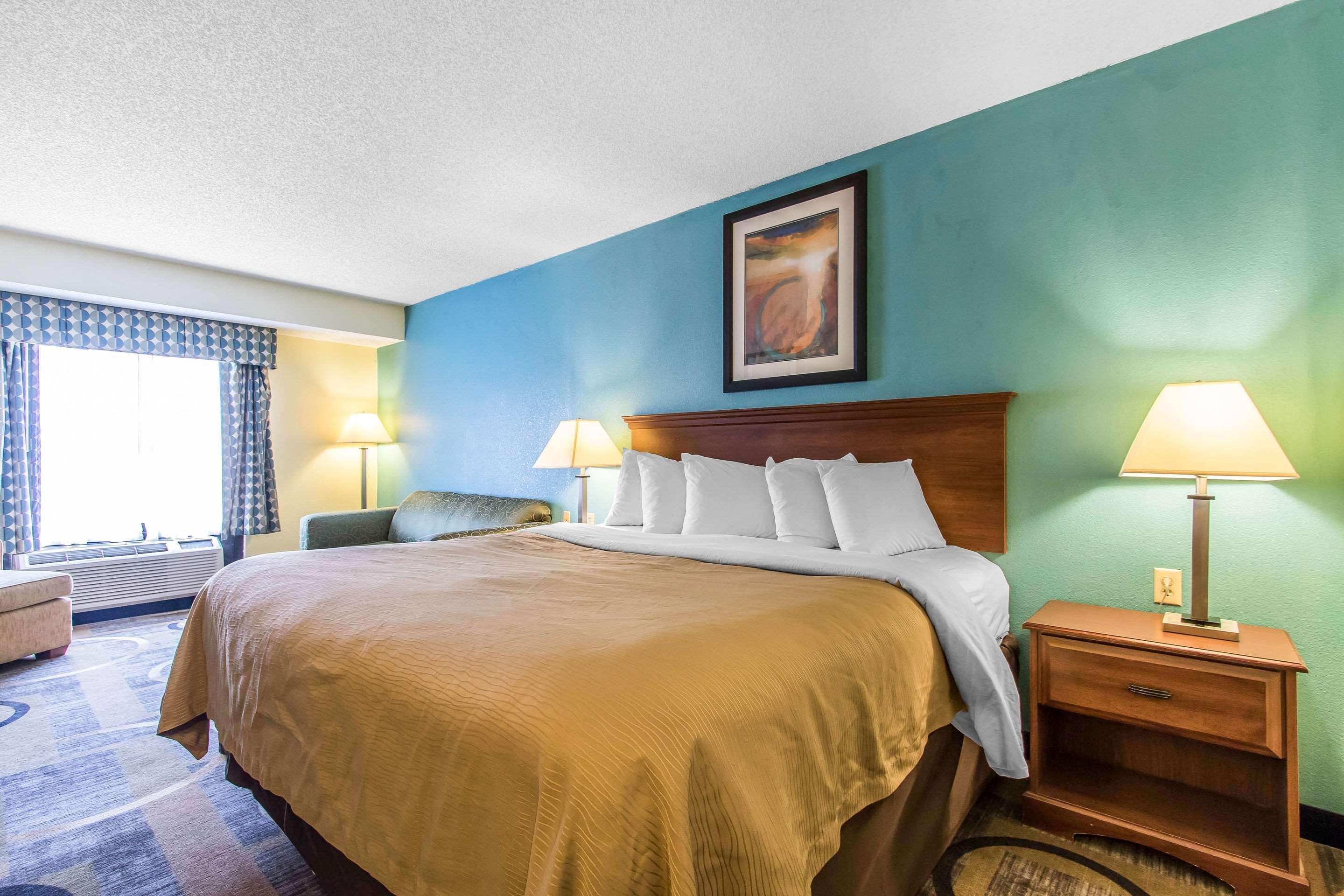 Quality Inn & Suites Memphis East Exterior foto